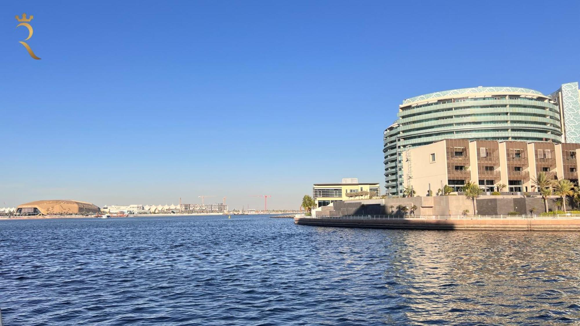Ferienwohnung Oceanview 2Br Bliss In Al Raha With Pool N Balcony Abu Dhabi Exterior foto